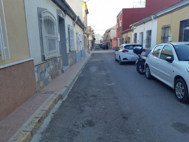 The drafting of the project to replace the sanitation, supply and connections in Calle Romualdo Lpez is awarded, Foto 2