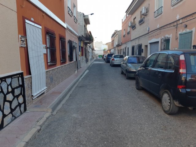 The drafting of the project to replace the sanitation, supply and connections in Calle Romualdo Lpez is awarded, Foto 3