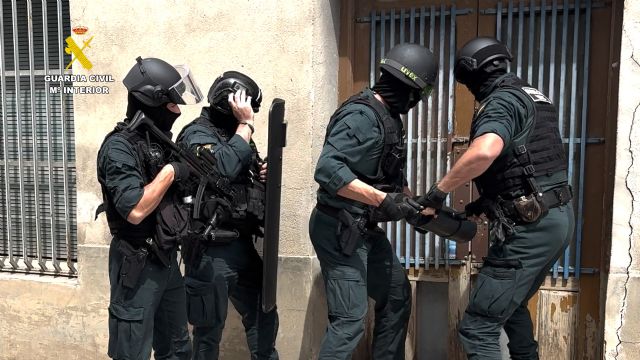 Desmantelada una organización criminal que suministraba armas de fuego a narcotraficantes - 3, Foto 3