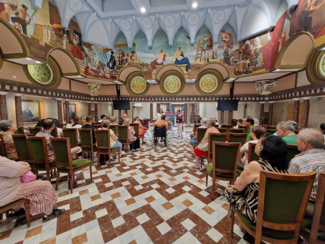 Más de 200 ciudadanos visitan la Asamblea Regional de Murcia durante sus Jornadas de Puertas Abiertas - 5, Foto 5