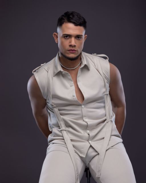 Johandy presenta “Pasan Las Horas” junto a DerekVinci - 3, Foto 3