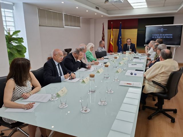 La Ley de la Ciencia, Tecnolog�a e Innovaci�n de la Regi�n recibe la aprobaci�n del Consejo Interuniversitario y del de Academias