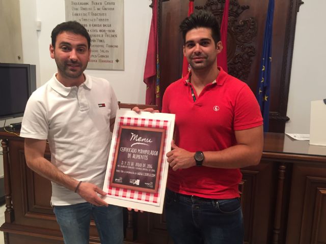 Ayuntamiento y Consejo de la Juventud ponen en marcha un curso para la obtención del Certificado de Manipulador de Alimentos - 1, Foto 1