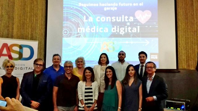 Más de tres mil pacientes en la Región consultan sus dudas con su médico y enfermero por correo electrónico - 1, Foto 1