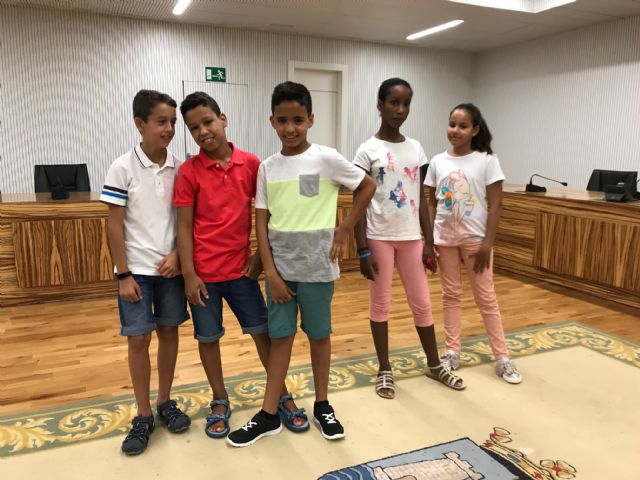 Recepción en el Ayuntamiento a los niños saharauis y sus familias de acogida 2018 - 3, Foto 3