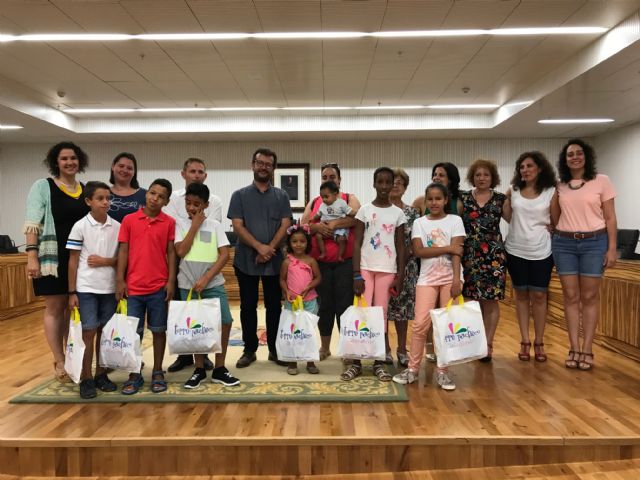 Recepción en el Ayuntamiento a los niños saharauis y sus familias de acogida 2018 - 4, Foto 4