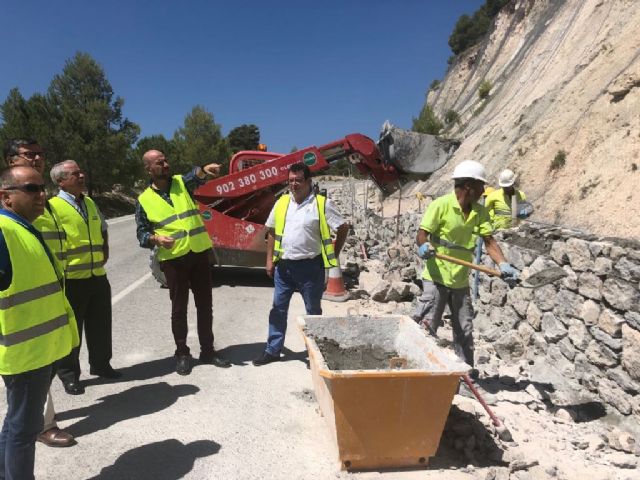 Refuerzan la seguridad vial en carreteras regionales que discurren por Caravaca y Moratalla - 1, Foto 1