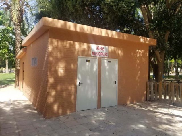Finalizan las obras de remodelación de los aseos públicos del Parque de la Compañía de Molina de Segura - 1, Foto 1