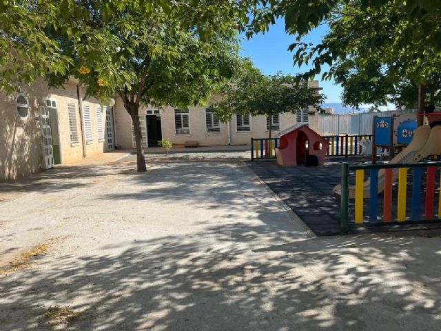 El Ayuntamiento destinará 130.000 euros a obras de adecuación que se realizarán durante los meses de verano en los colegios del municipio - 2, Foto 2