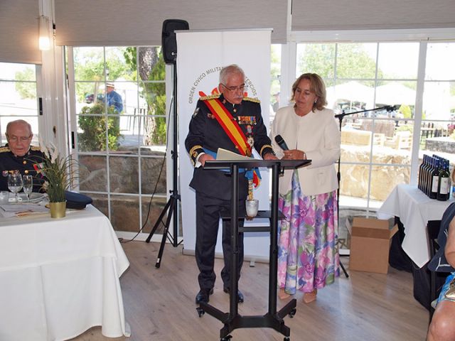 España. Militar . El magno acontecimiento fue presidido este año por la Excelentísima Senadora del Reino de España por la Provincia de Guadalajara Doña María Monserrat Rivas - 3, Foto 3