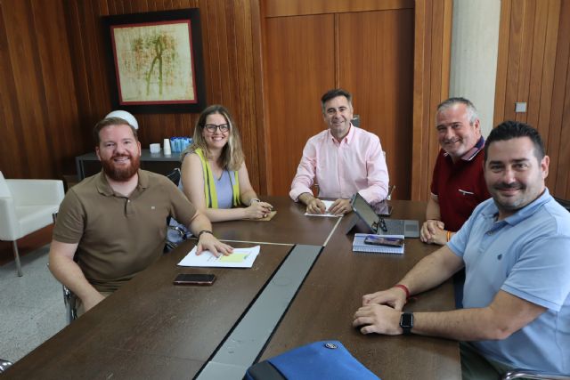 San Pedro del Pinatar renueva su convenio de colaboración con AJE - 1, Foto 1