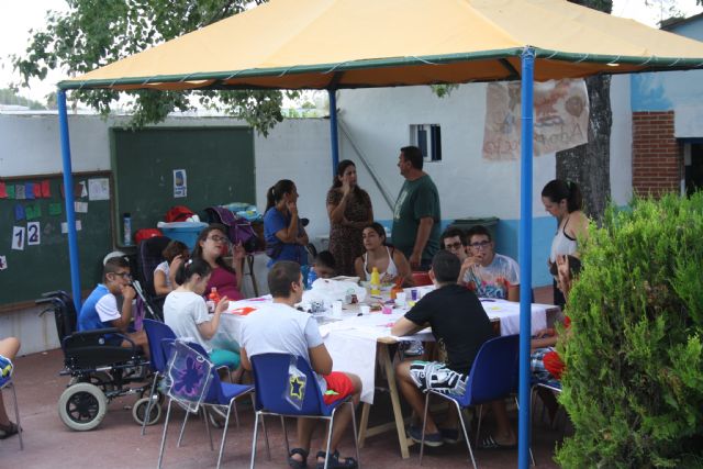 Los usuarios de la Escuela Adaptaocio disfrutan de un verano repleto de actividades y aprendizaje - 3, Foto 3