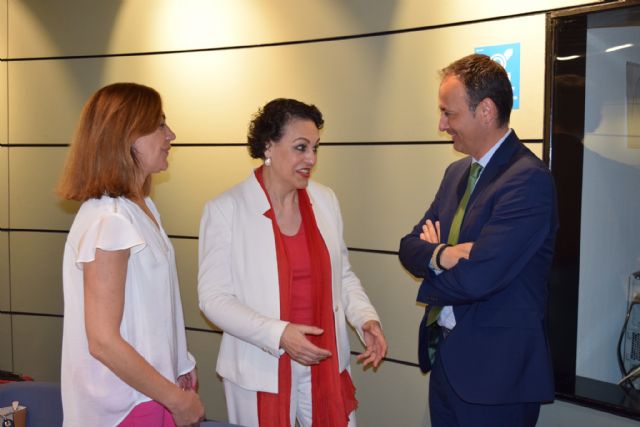 El SEF destinará a más cursos de idiomas y TIC los 2,1 millones extra por cumplimiento de objetivos - 1, Foto 1