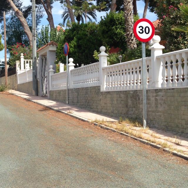 El Ayuntamiento de Molina de Segura ha llevado a cabo obras de mejora de seguridad vial en Los Valientes - 3, Foto 3