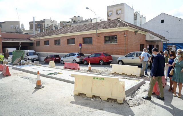 El peatón gana espacio y accesibilidad en el entorno de la plaza de abastos de Cabezo de Torres - 2, Foto 2