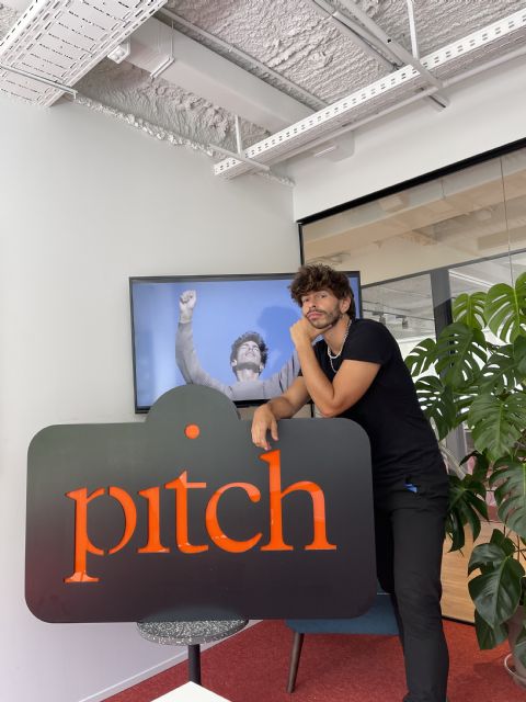 Eneko Díaz firma nuevo contrato discográfico con Pitch Music Marketing - 3, Foto 3