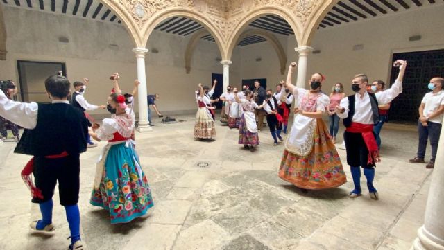El Ayuntamiento de Lorca celebra la creación, por parte del grupo Coros y Danzas Virgen de las Huertas, de la sección Juvenil Folklore de Lorca - 2, Foto 2