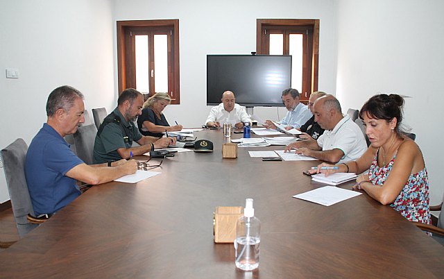 La Junta Local de Seguridad se reúne para coordinar el dispositivo especial de la Feria y Fiestas de San Bartolomé - 1, Foto 1