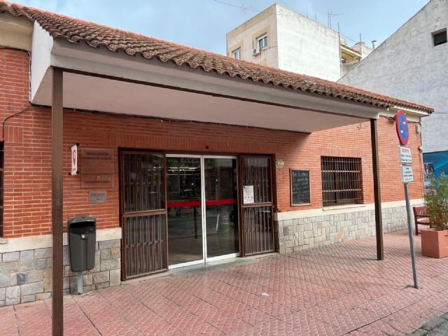 Las plazas de abastos modifican su calendario en agosto y el fin de semana de la festividad de la Virgen de la Asunción - 1, Foto 1