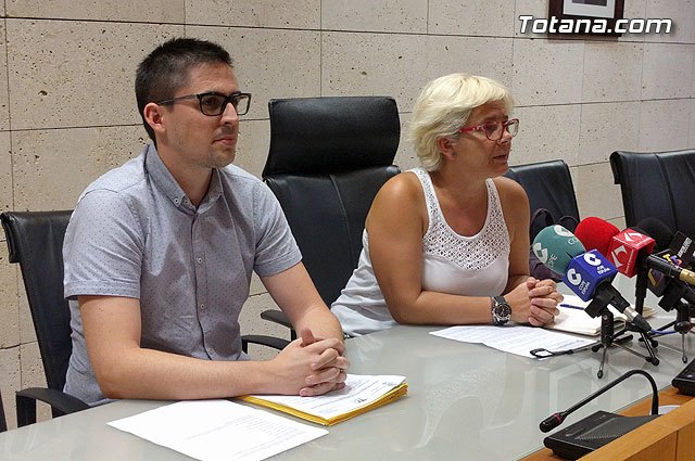 Rueda de prensa comienzo del curso escolar y de las actuaciones realizadas en los centros de enseñanza, Foto 1