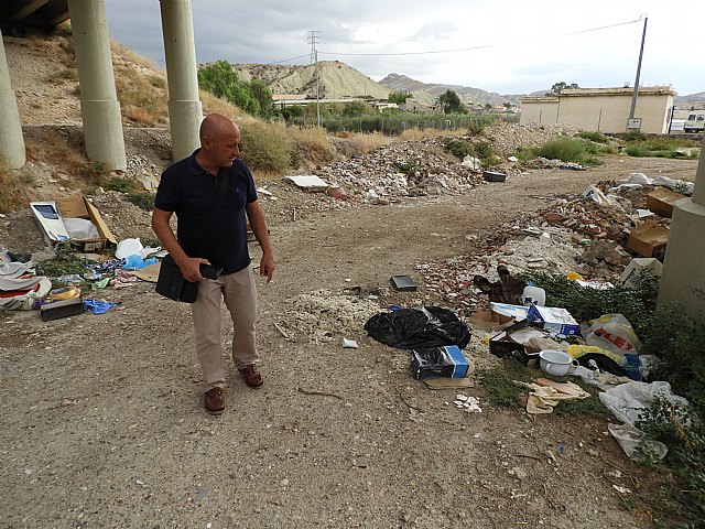 Escombreras ilegales colonizan la ribera del Guadalentín en todo el tramo de la vía Augusta - 2, Foto 2