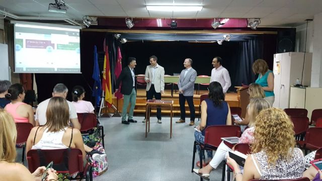 3.468 alumnos de Educación Secundaria y Bachillerato han iniciado hoy el curso escolar 2018/2019 - 1, Foto 1