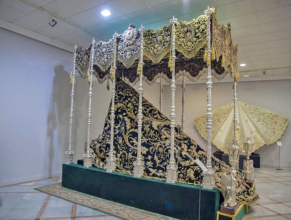 El Círculo Mercantil e Industrial de Sevilla inauguró este viernes la primera exposición de su Curso Cultural 2021/2022 - 4, Foto 4