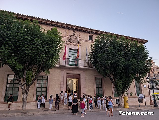 El Pleno acuerda resolver el contrato del Servicio de Limpieza de Interiores en centros e instalaciones municipales, Foto 2
