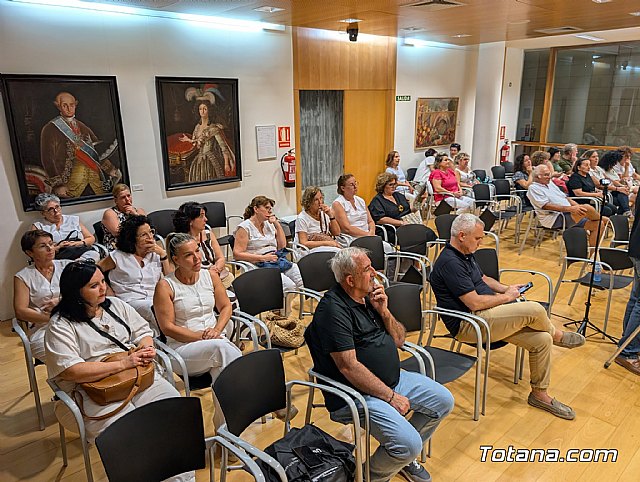 El Pleno acuerda resolver el contrato del Servicio de Limpieza de Interiores en centros e instalaciones municipales, Foto 4