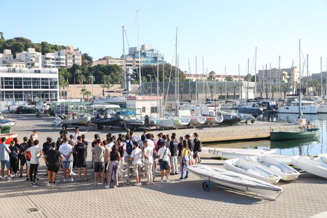 ¿Cómo accedo a las asociaciones? ¿Y a la biblioteca?, los nuevos estudiantes recorren y descubren la UPCT y sus servicios - 1, Foto 1
