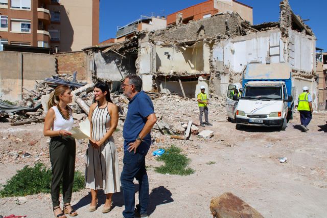 Avanza la transformación del barrio de San Cristóbal con nuevas demoliciones en la zona donde se construirá el Centro de Salud - 5, Foto 5