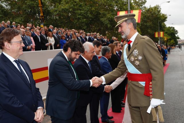 López Miras: Es el momento de que todos demos un paso adelante y defendamos la unidad y el futuro de España, Foto 3