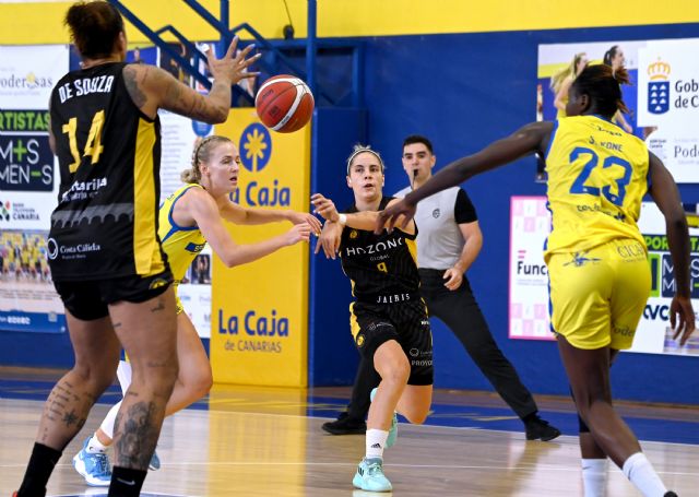 Hozono Global Jairis suma la primera derrota del curso en su visita a las islas (64-56) - 1, Foto 1