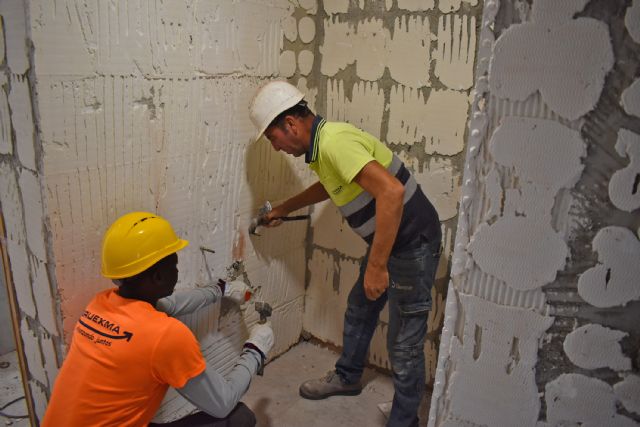 Comienzan las obras para adaptar la Casa Cultura Pedro Serna a las normativas de protección contra incendios y accesibilidad - 1, Foto 1