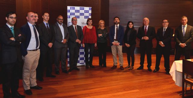 La calidad asistencial y la sostenibilidad del sistema centran los esfuerzos de la Consejería de Sanidad según manifestó a los representantes de la sociedad civil vinculados a diversos sectores sociales y empresariales de la región - 1, Foto 1