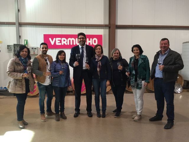 El Partido Popular destaca el atractivo y la riqueza de las rutas del vino de la Región en el Día Europeo del Enoturismo - 1, Foto 1