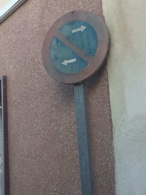 El PSOE reclama al Ayuntamiento un informe de sus técnicos sobre las calzadas del municipio y que todos los resaltos se adapten a la Ley - 2, Foto 2