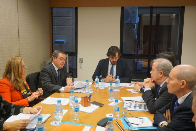 Las inspecciones laborales convierten en fijos a uno de cada cinco contratos temporales revisados - 2, Foto 2