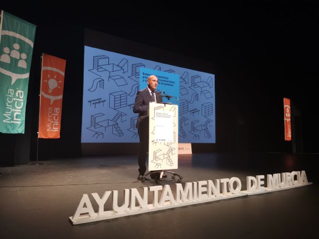 Los ganadores de la IV Feria Municipal de Emprendimiento reciben esta tarde sus premios en el Teatro Circo - 2, Foto 2