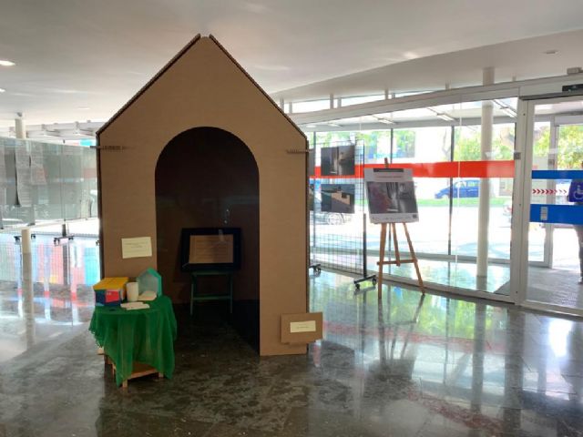 El edificio de Abenarabi acoge la muestra fotográfica de la Asociación Habito La casa que quiero - 2, Foto 2