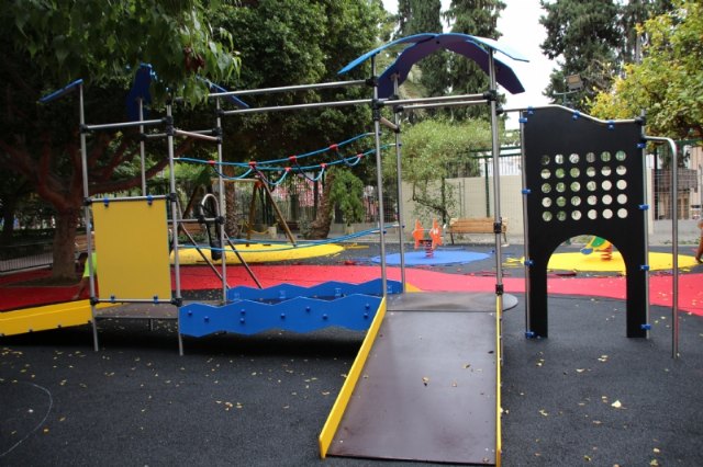 Calidad Urbana contina la mejora de la accesibilidad en aceras y adeca los pasos de peatones para personas con necesidades cognitivas, Foto 3