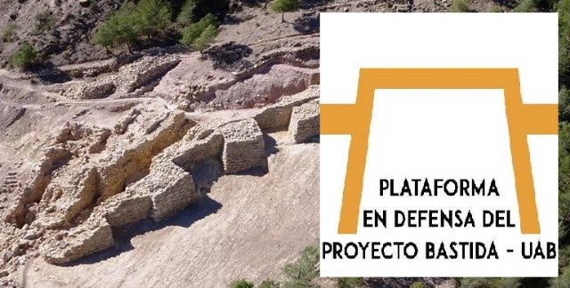 The Platform in Defense of the Bastida Project - UAB meets with the councilor for Archaeological Sites, Foto 2
