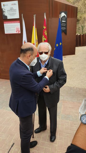 Molina de Segura rinde homenaje al Cronista Oficial de la Villa, Antonio de los Reyes, al que dedica una plaza y le entrega el título de Hijo Adoptivo - 4, Foto 4