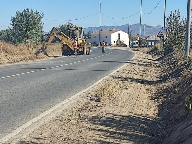 El Gobierno regional acomete trabajos de reparación y mejora de cunetas en la carretera RM-D16 que conecta el núcleo urbano con la pedanía de La Estación-El Esparragal - 3, Foto 3