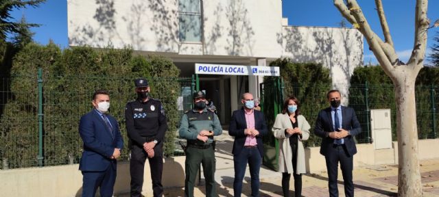 El consejero de Transparencia, Participación y Administración Pública, Antonio Sánchez Lorente, visita la nueva sede de la Policía Local en Bullas - 2, Foto 2