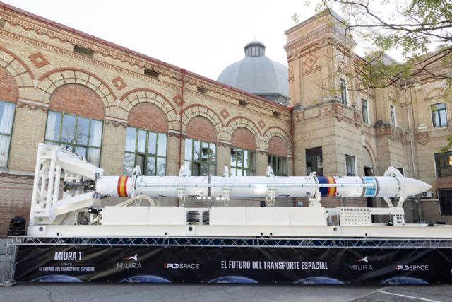 MIURA 1, como se denomina este cohete suborbital, se muestra estos días en Madrid, desde donde viajará de vuelta a Teruel para proseguir las pruebas antes de su despegue previsto para el último trimestre de 2022 - 1, Foto 1