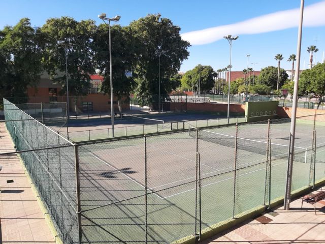 Las obras de las pistas de tenis del polideportivo José Barnés durarán aproximadamente 3 meses - 2, Foto 2