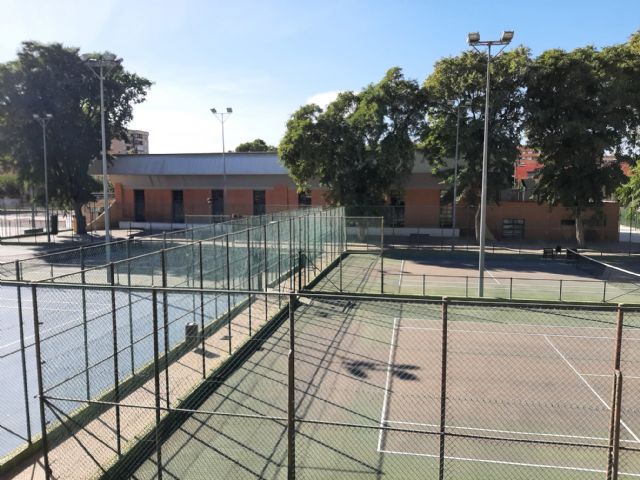 Las obras de las pistas de tenis del polideportivo José Barnés durarán aproximadamente 3 meses - 3, Foto 3