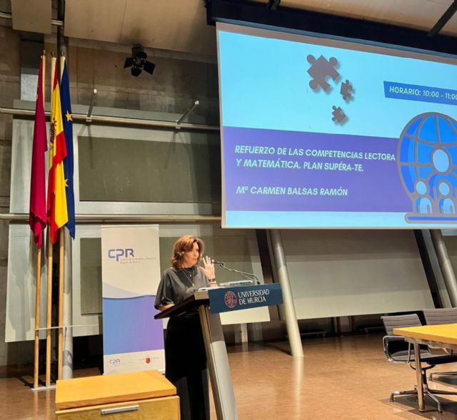 Más de 450 docentes se forman en programas de refuerzo de las competencias lectora y matemática dentro del plan 'SupéraTE' - 2, Foto 2