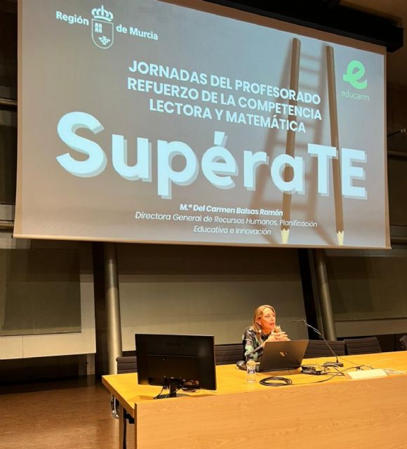 Más de 450 docentes se forman en programas de refuerzo de las competencias lectora y matemática dentro del plan 'SupéraTE' - 3, Foto 3